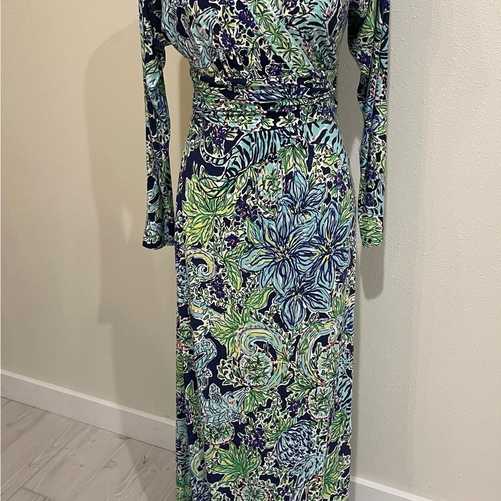 Lilly Pulitzer Blue Maxi Dress with V-Neck and Long Sleeves